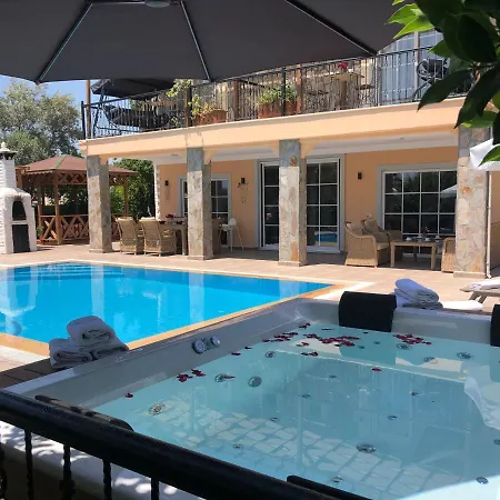 Villa Lara